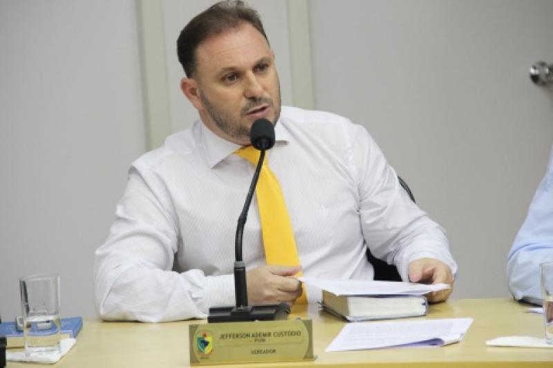 Vereador Jefferson requer o retorno da leitura da bíblia nas sessões Vereador Jefferson requer o retorno da leitura da bíblia nas sessões