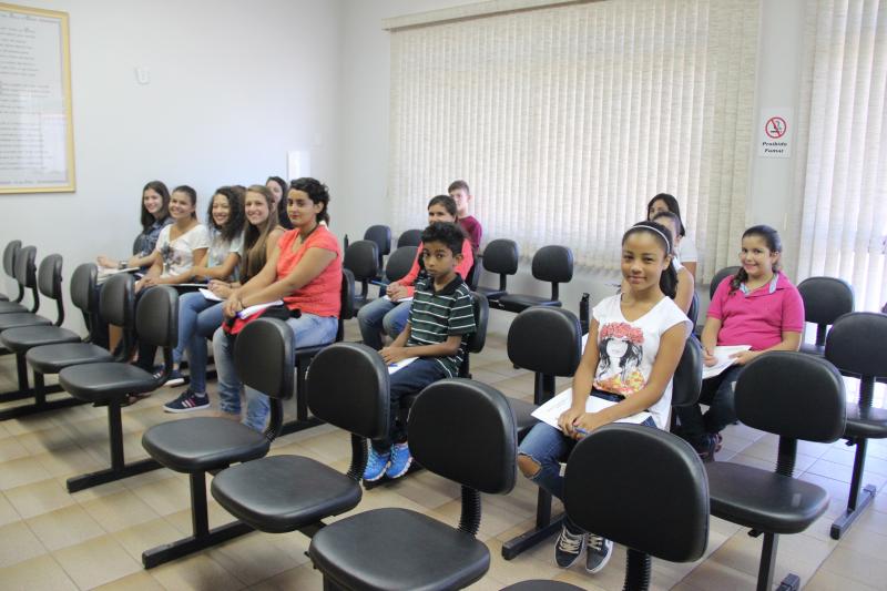Parlamento de Penha realiza curso de capacitação para jovens da Câmara Mirim Parlamento de Penha realiza curso de capacitação para jovens da Câmara Mirim