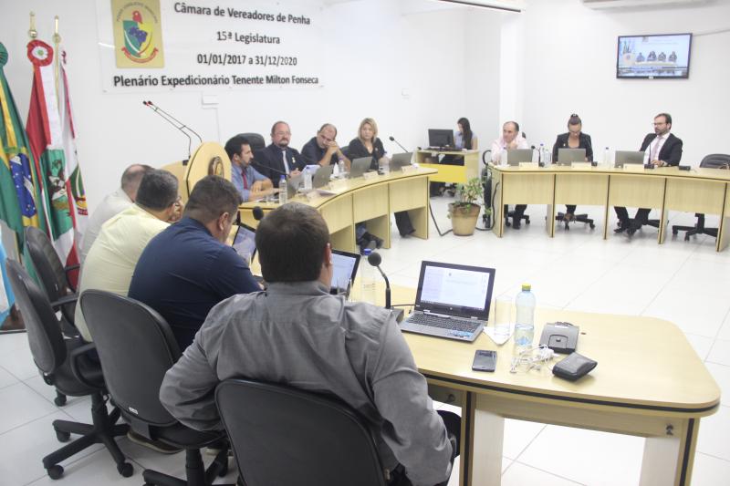 Legislativo aprova auxílio alimentação para os servidores de Penha Legislativo aprova auxílio alimentação para os servidores de Penha