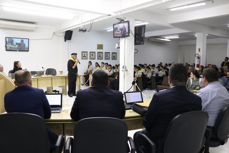 Vereadores aprovam cessão de terreno para a Águas de Penha Vereadores aprovam cessão de terreno para a Águas de Penha