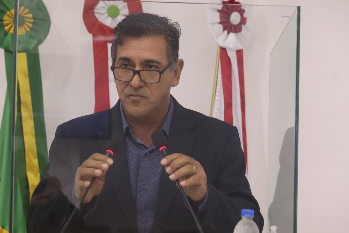 Secretário presta contas acerca dos trabalhos da Assistência Social Secretário presta contas acerca dos trabalhos da Assistência Social