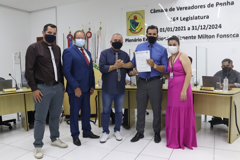 Procuradoria da Mulher da Câmara de Penha apresenta relatório anual Procuradoria da Mulher da Câmara de Penha apresenta relatório anual