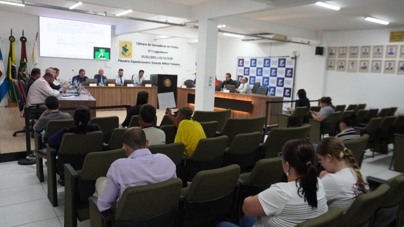 Câmara de Vereadores presta homenagem a mulheres de Penha