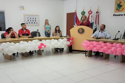 Roda de Conversa celebra o Dia Internacional da Mulher