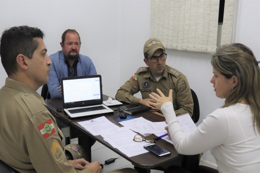 Grupo de trabalho discute elaboração do Código de Proteção Animal