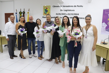 Evento na Câmara de Penha reuniu lideranças para discutir a participação feminina na política