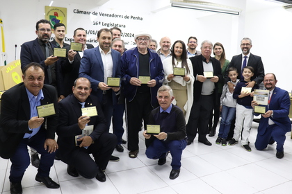 Câmara de Penha comemora aniversário do município em reunião solene