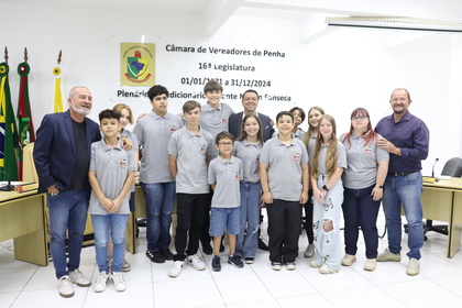 Vereadores mirins participam de solenidade de encerramento