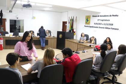 Vereadores mirins de Penha apresentam suas primeiras proposições