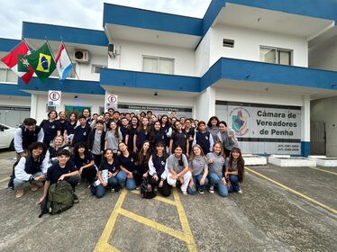Câmara de Penha recebe vereadores mirins de Joinville