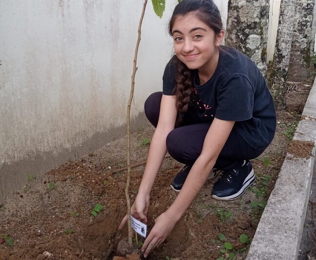 Dia da árvore - Ação da Câmara Mirim nas escolas