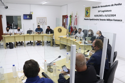 Reunião sobre o contrato com a Águas de Penha