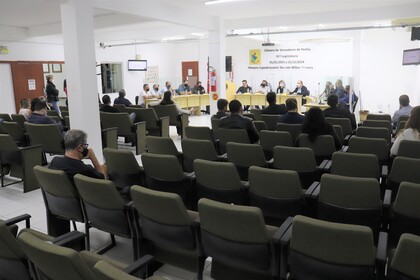 Reunião sobre o contrato com a Águas de Penha