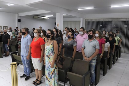 Votação da reposição salarial de servidores municipais e professores