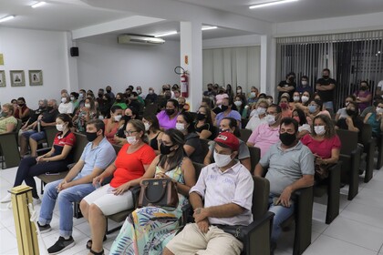 Votação da reposição salarial de servidores municipais e professores