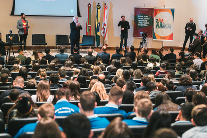 Vereadores mirins de Penha participam de Encontro Estadual