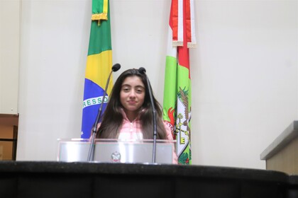 Vereadores mirins de Penha participam de Encontro Estadual