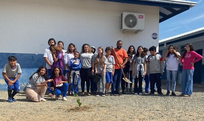 Ação realizada nas escolas de Penha